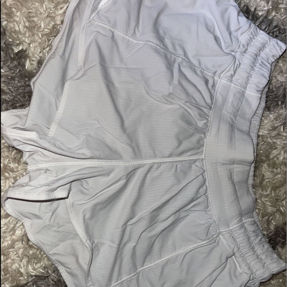 White Lululemon Hotty Hot LR Shorts 2.5”